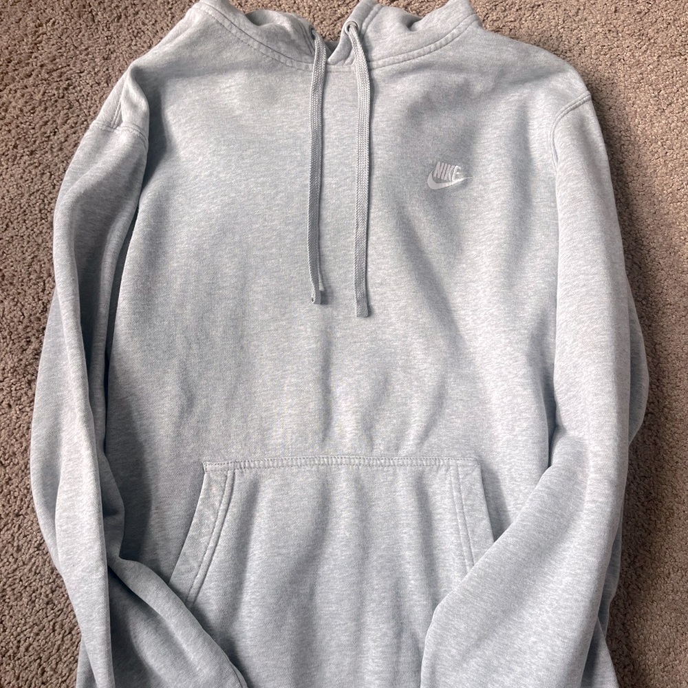 Nike Men's Gray Hoodie